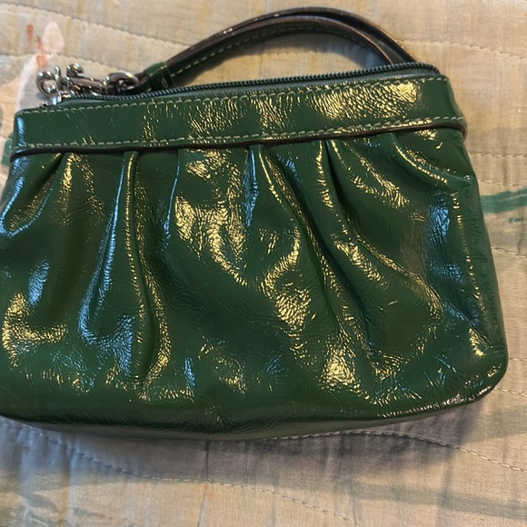Coach Green Leather Wristlet - Picture 6 of 6